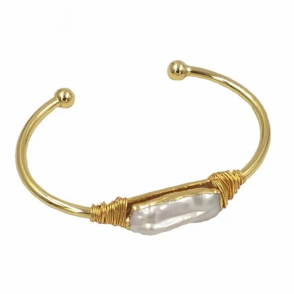 Biwa Pearl 24 K Gold Plated Bangle - Picture 1 of 10